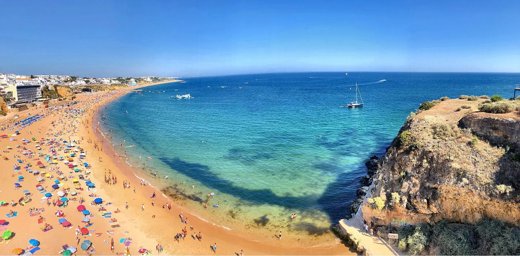 Albufeira · Peneco and Pescadores beaches